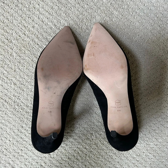 Ann Taylor | Loretta Pearlized Pumps - Picture 4 of 4